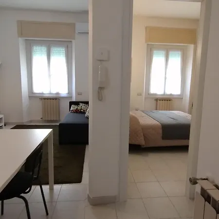 Metro Camillo Porzio Appartement